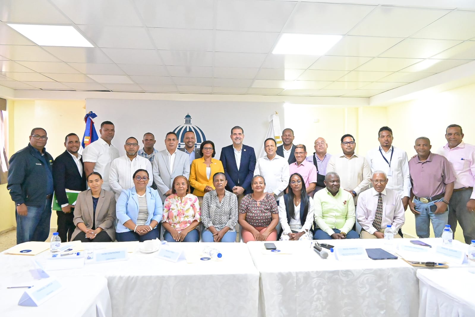 Gobernadora Rafaela Javier encabeza Mesa de Desarrollo Provincial para priorizar obras del Presupuesto 2027