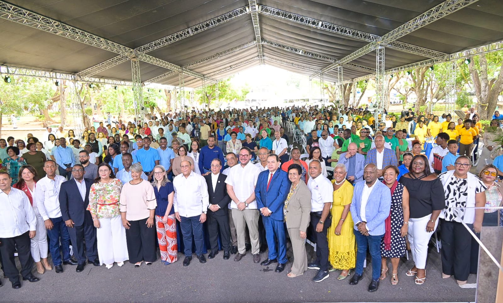 Gobernación de Monte Plata participa en el Foro Regional de la Consulta Nacional para el Futuro de la Educación Dominicana