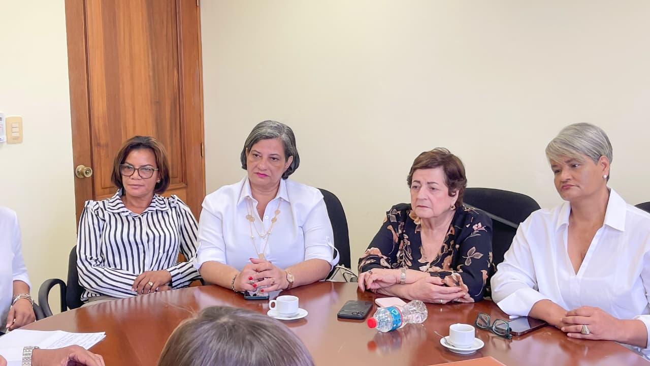 Gobernadoras de la región Este coordinan junto a la Iglesia Católica la tradicional caminata hacia Higüey